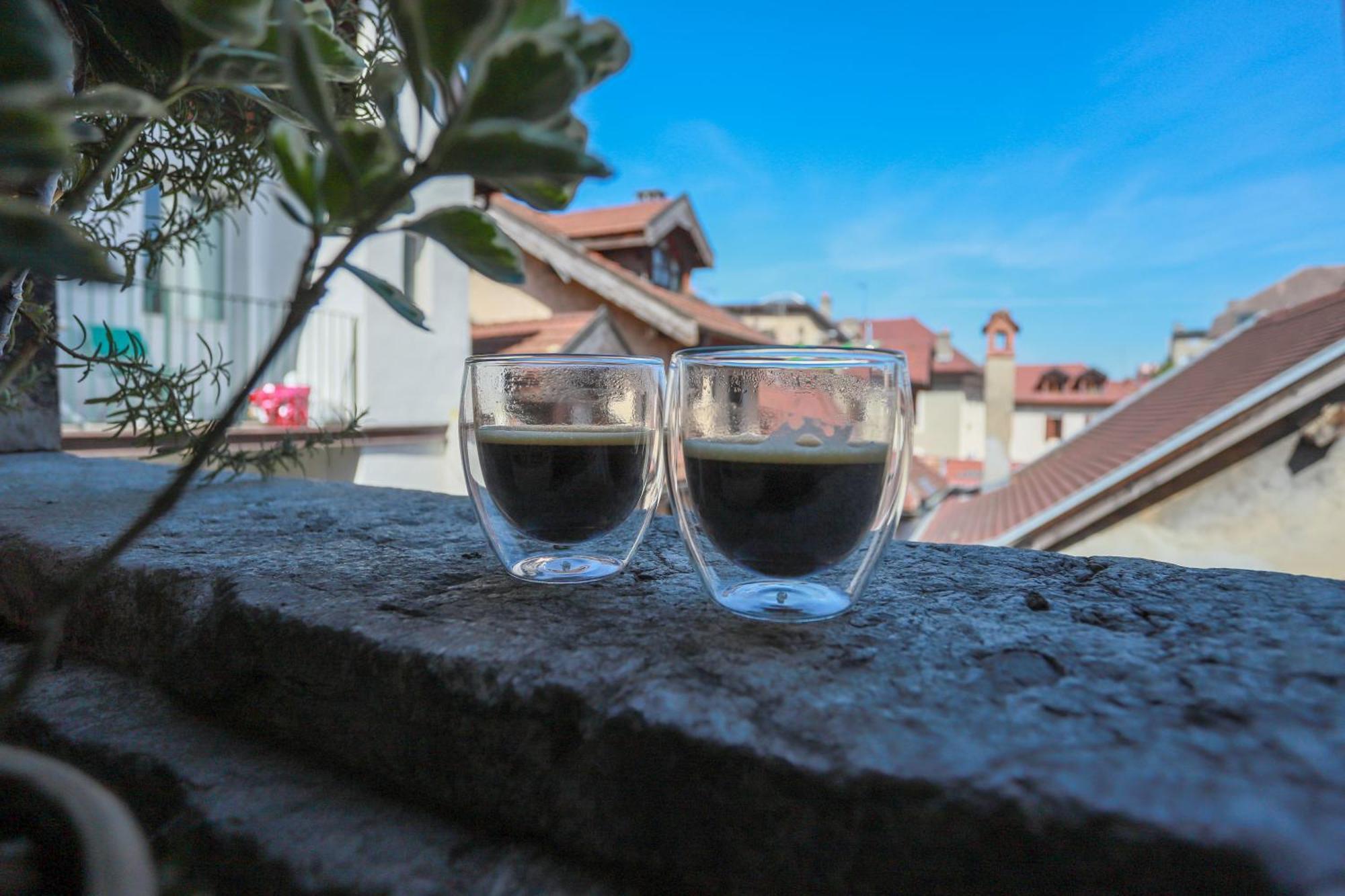 Nid Douillet Bed & Breakfast Annecy Eksteriør bilde
