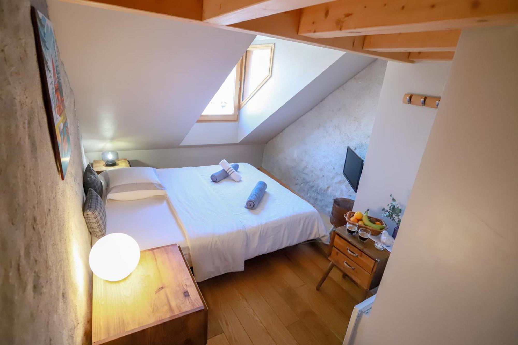 Nid Douillet Bed & Breakfast Annecy Eksteriør bilde