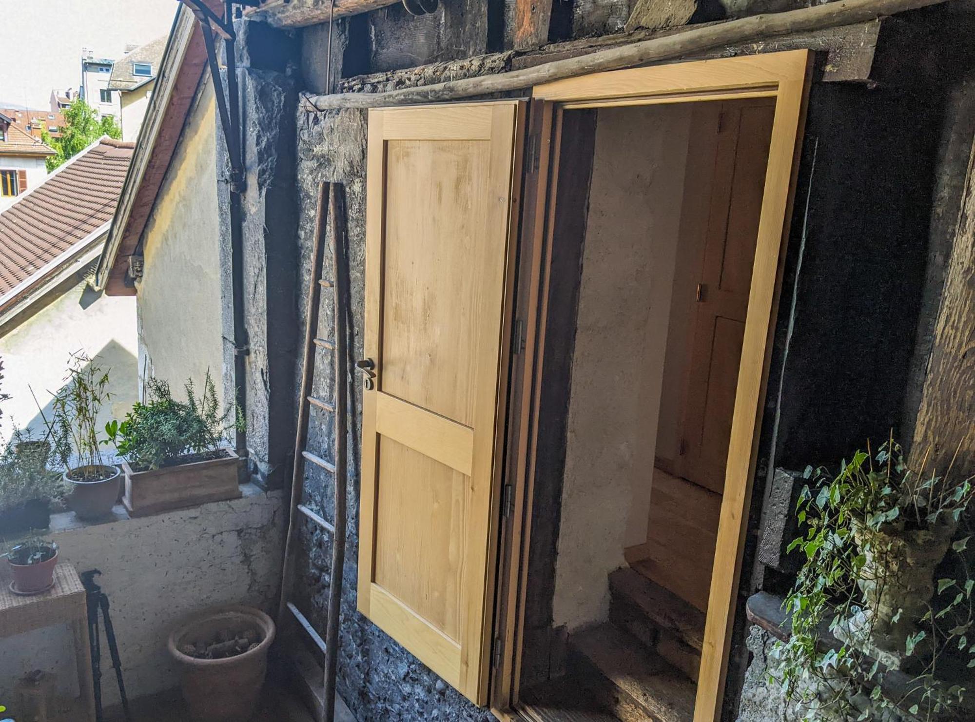 Nid Douillet Bed & Breakfast Annecy Eksteriør bilde