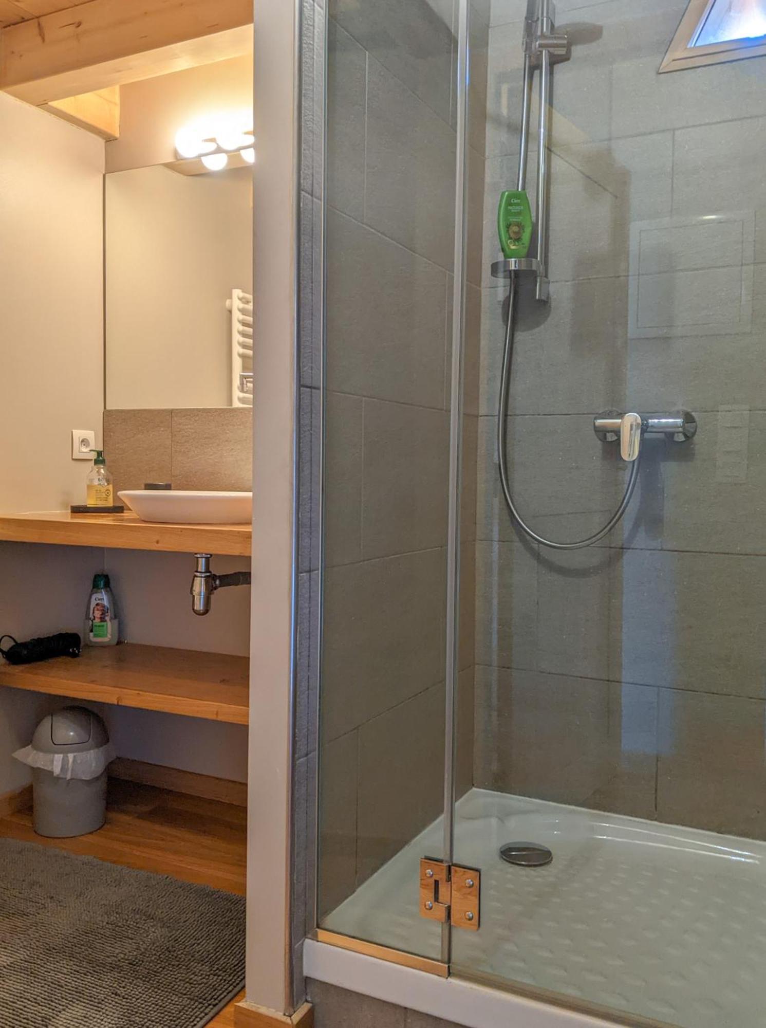 Nid Douillet Bed & Breakfast Annecy Eksteriør bilde