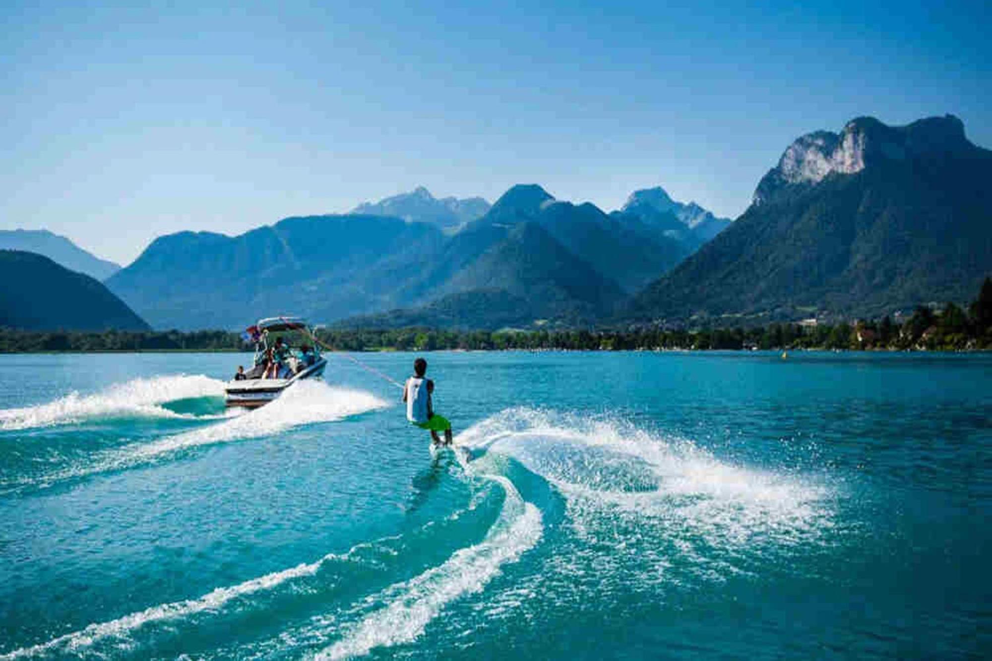 Nid Douillet Bed & Breakfast Annecy Eksteriør bilde